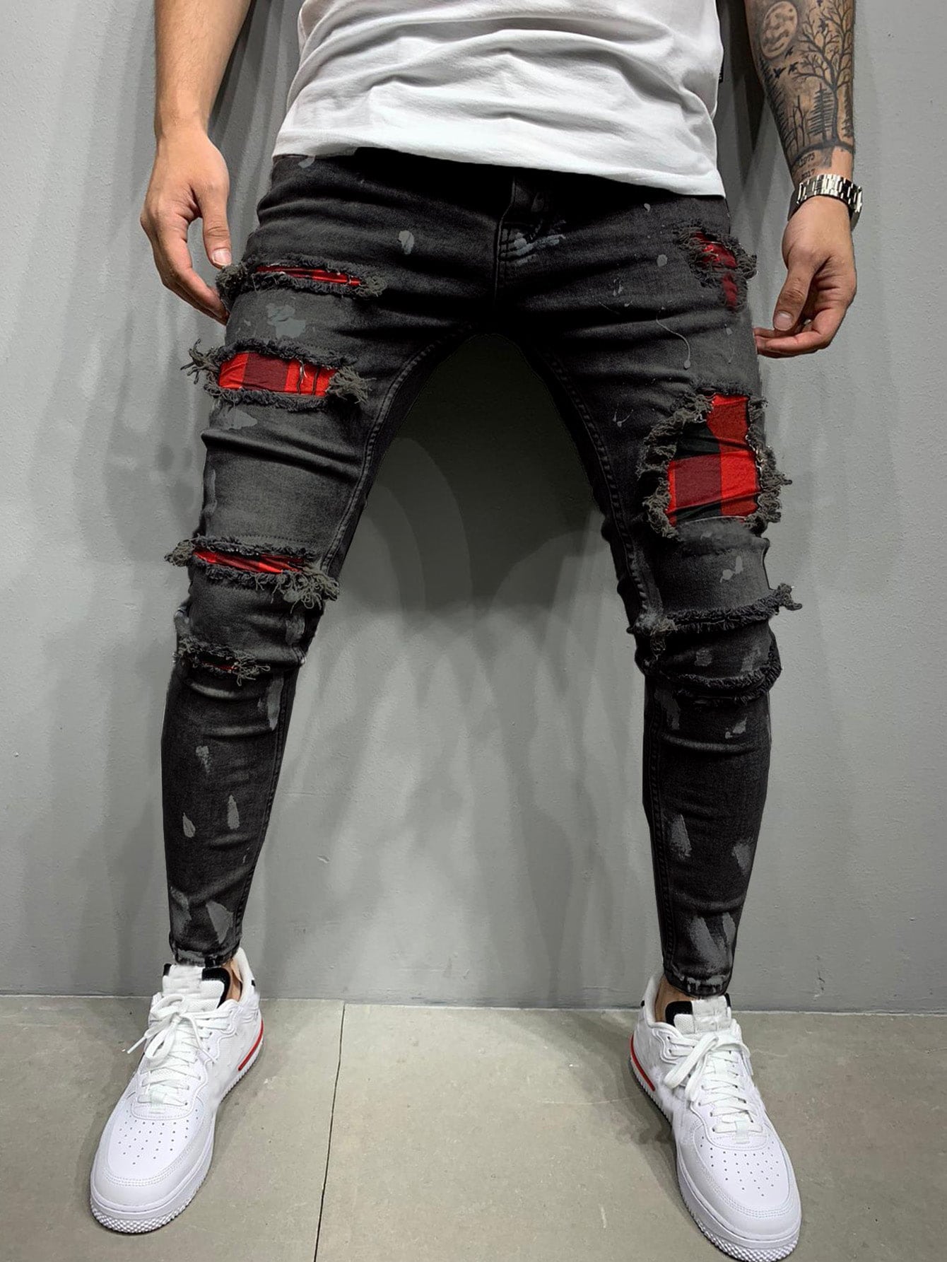 ROMWE Guys Plaid Spliced Ripped Jeans